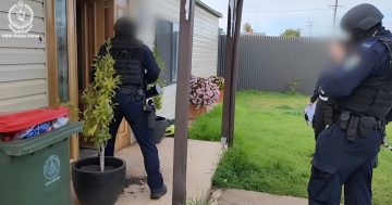 Two men charged after police raid homes in Lake Cargelligo